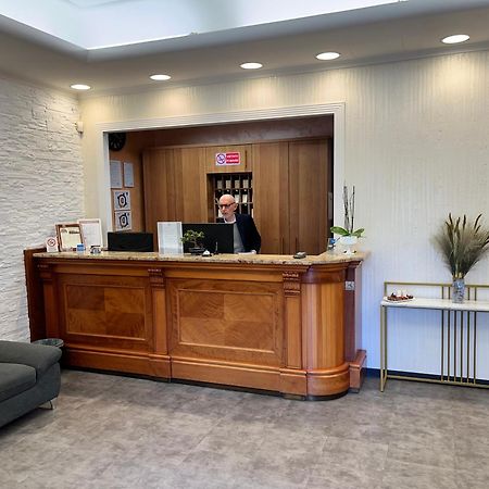 Eh Rome Airport Euro House Hotels Fiumicino Ngoại thất bức ảnh