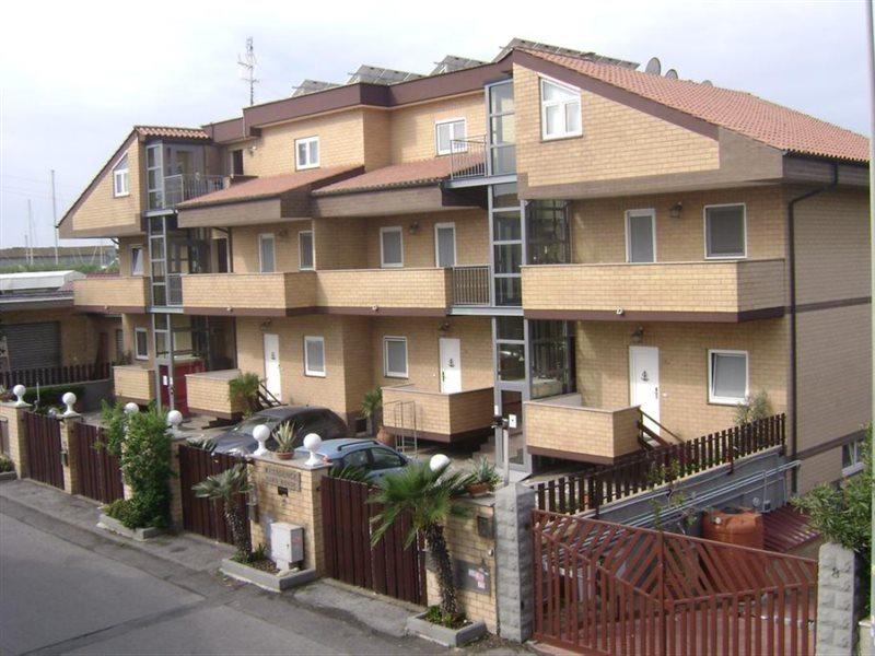 Eh Rome Airport Euro House Hotels Fiumicino Ngoại thất bức ảnh
