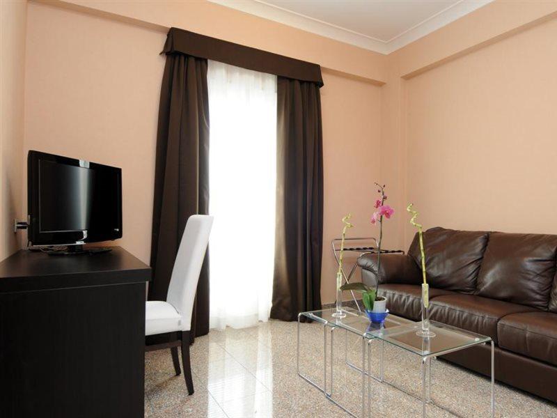 Eh Rome Airport Euro House Hotels Fiumicino Ngoại thất bức ảnh