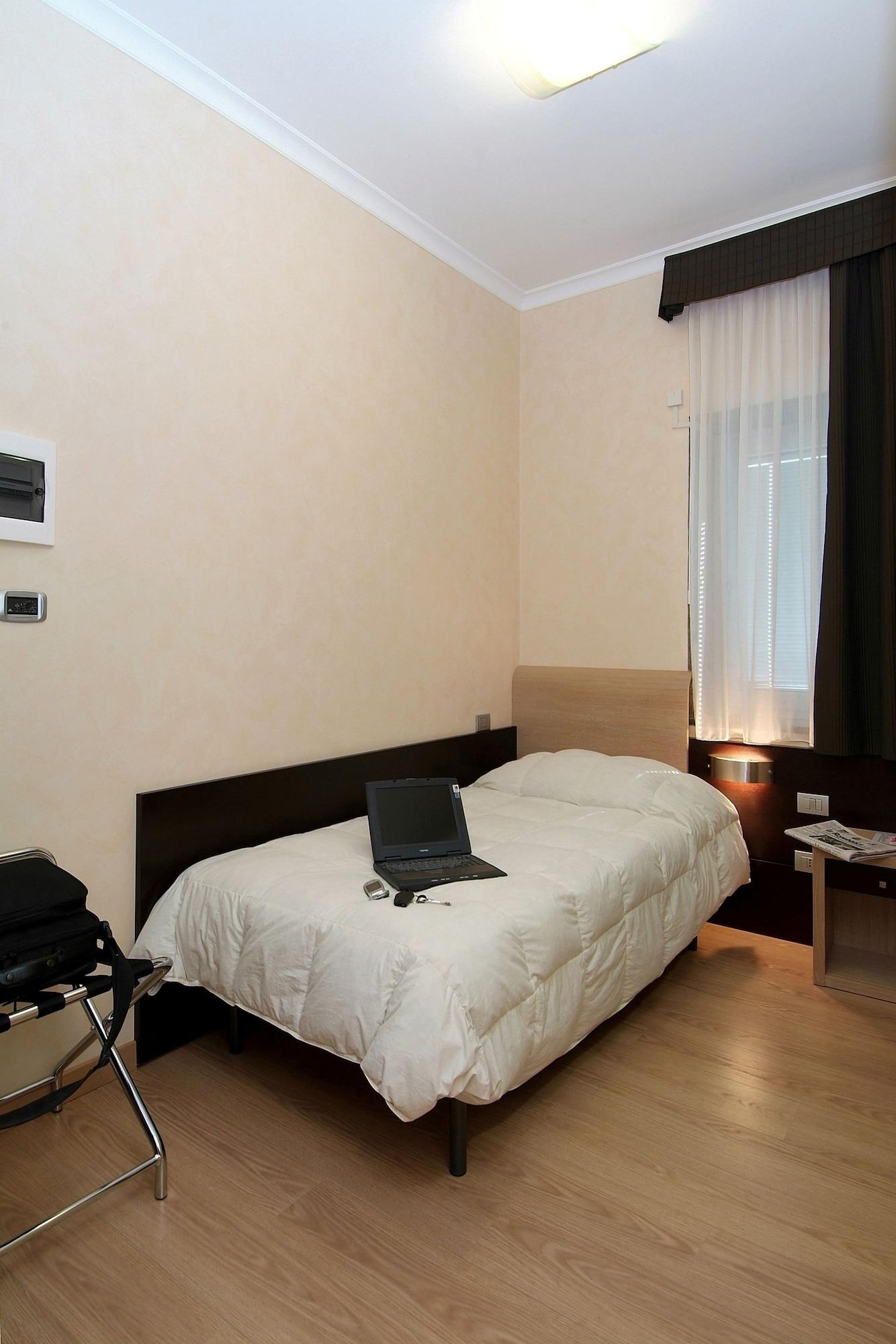 Eh Rome Airport Euro House Hotels Fiumicino Ngoại thất bức ảnh