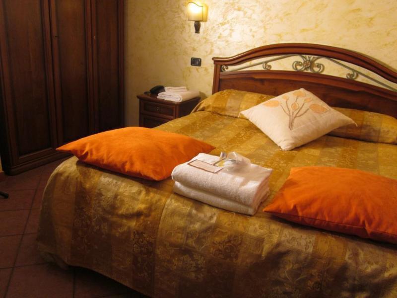 Eh Rome Airport Euro House Hotels Fiumicino Ngoại thất bức ảnh